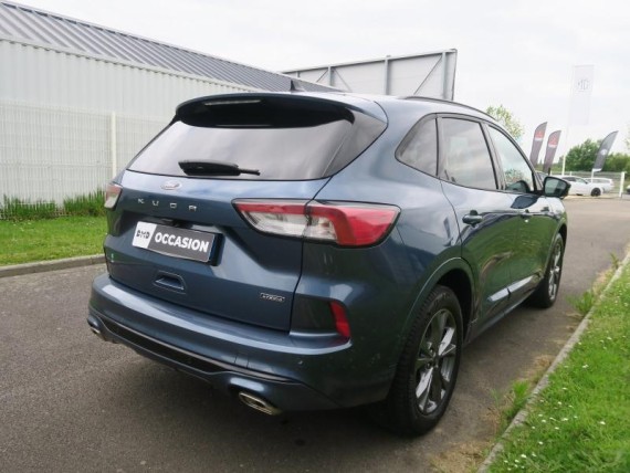 FORD Kuga auem_AE12568_04_hd.jpg