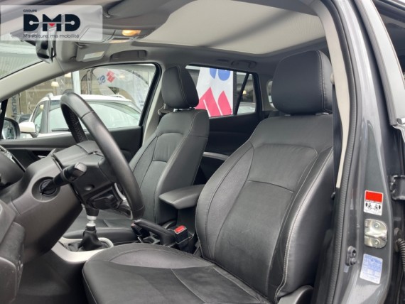 SUZUKI S-Cross auem_FSM516775_09_hd.jpg