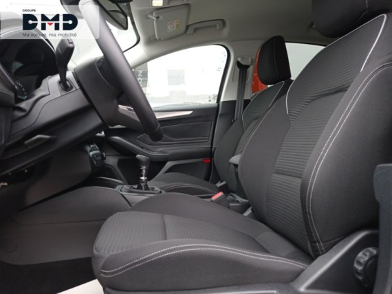 FORD Focus auem_FR67373_09_hd.jpg