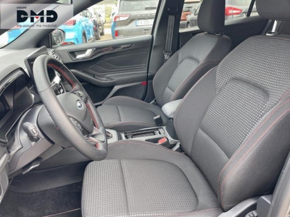 FORD Focus auem_FR67840_09_hd.jpg
