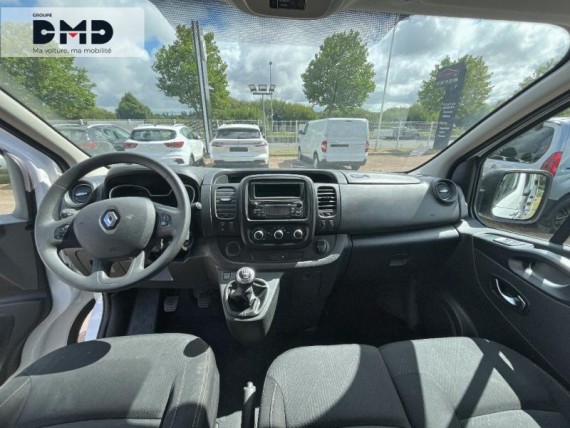 RENAULT Trafic Fg auem_AE12666_05_hd.jpg