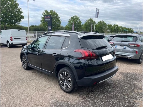 PEUGEOT 2008 auem_AE12685_04_hd.jpg