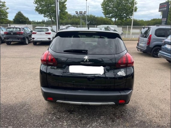 PEUGEOT 2008 auem_AE12685_05_hd.jpg