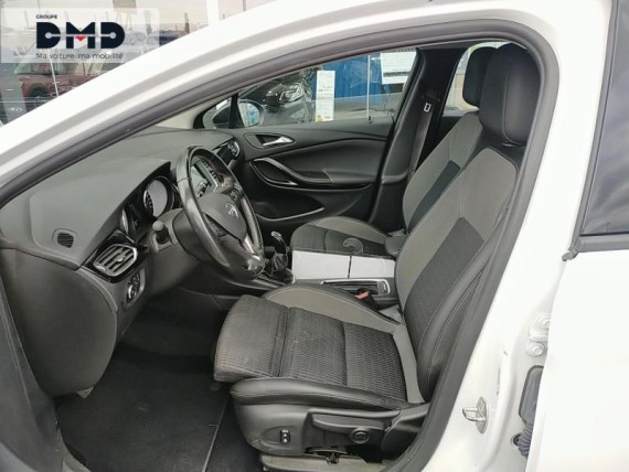 OPEL Astra Sports Tourer auem_FSB2202497_09_hd.jpg