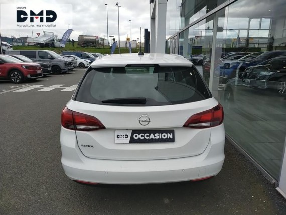OPEL Astra Sports Tourer auem_FSB2202497_11_hd.jpg