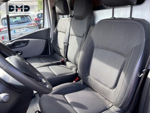 RENAULT Trafic Fg auem_AE12696_08_hd.jpg