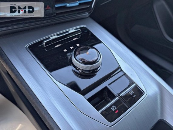 MG MOTOR MG5 auem_AE12686_14_hd.jpg