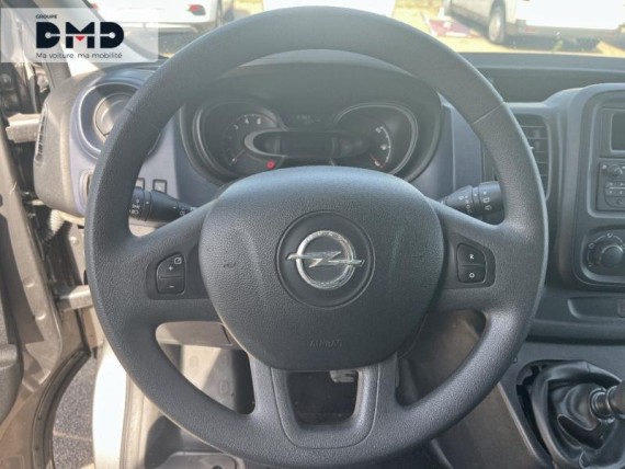 OPEL Vivaro Combi auem_AE12649_07_hd.jpg