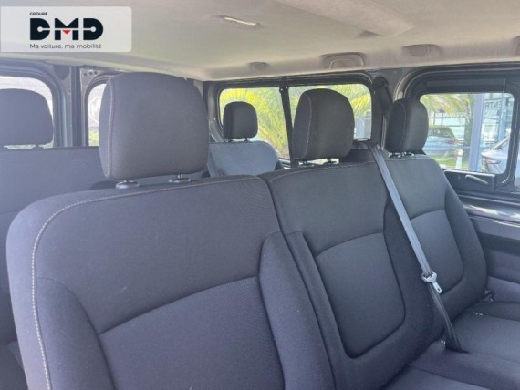 OPEL Vivaro Combi auem_AE12649_10_hd.jpg