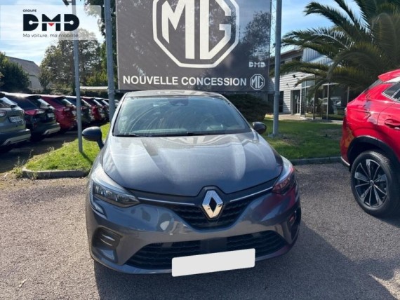 RENAULT Clio auem_AE12717_06_hd.jpg