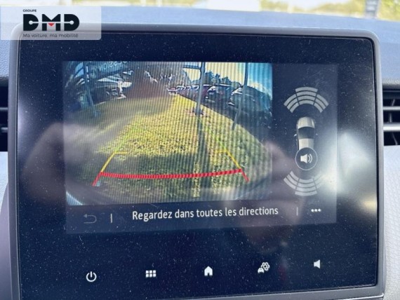 RENAULT Clio auem_AE12717_13_hd.jpg