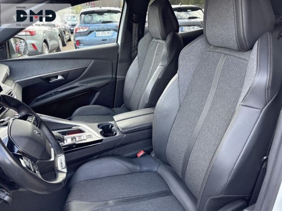 PEUGEOT 3008 auem_AE12729_09_hd.jpg