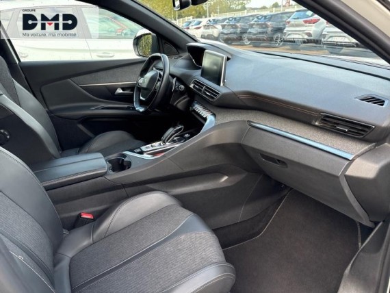 PEUGEOT 3008 auem_AE12729_14_hd.jpg