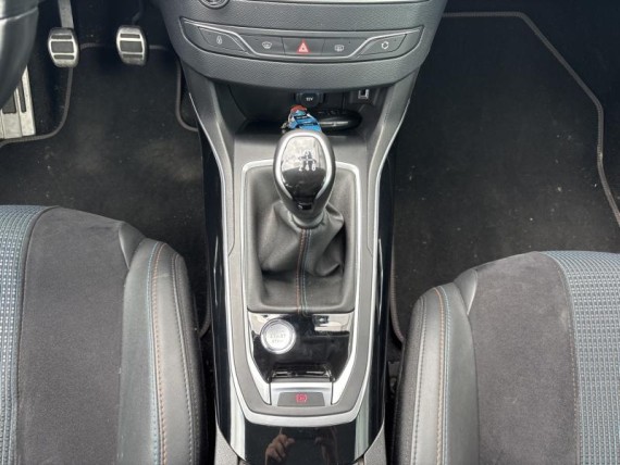 PEUGEOT 308 auem_FSB2202599_08_hd.jpg