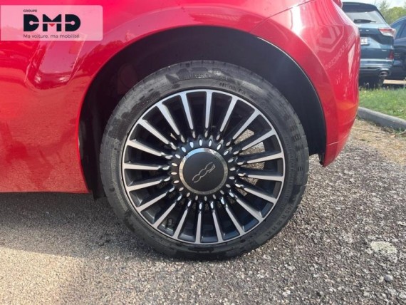 FIAT 500 auem_FSM517181_13_hd.jpg