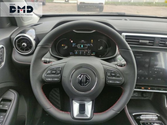 MG MOTOR ZS auem_ST43873139_09_hd.jpg