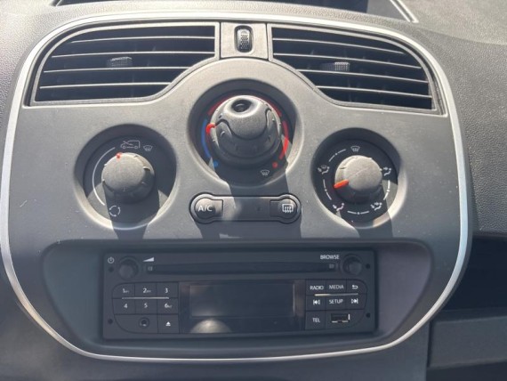 RENAULT Kangoo auem_FDI2202546_08_hd.jpg