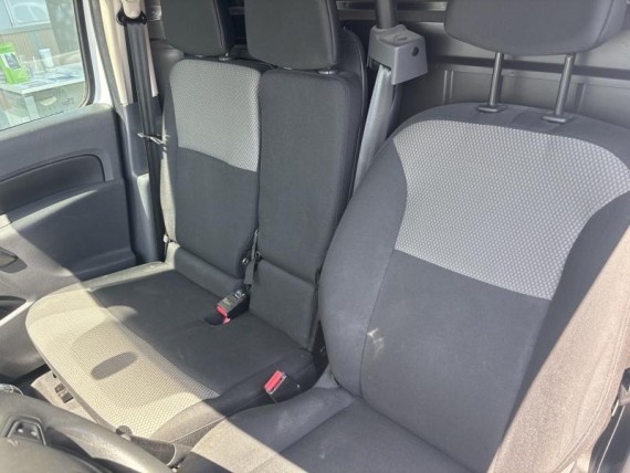 RENAULT Kangoo auem_FDI2202546_12_hd.jpg