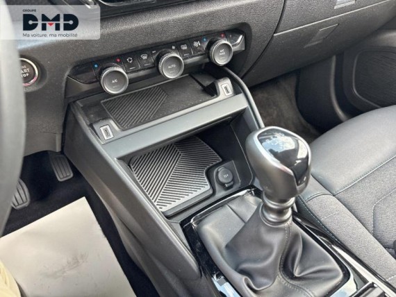 CITROEN C4 auem_AE12711_15_hd.jpg