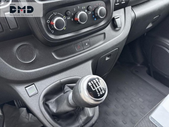 RENAULT Trafic Fg auem_AE12739_08_hd.jpg