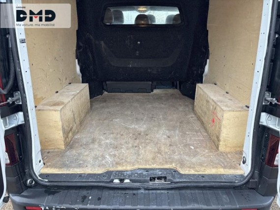 RENAULT Trafic Fg auem_AE12739_12_hd.jpg