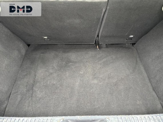 DACIA Sandero auem_AE12706_16_hd.jpg