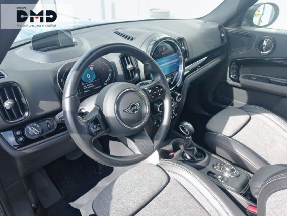 MINI Countryman auem_FR68150_09_hd.jpg