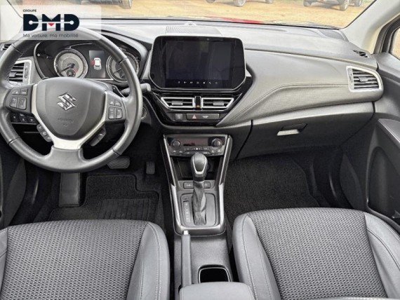 SUZUKI S-Cross auem_FSM517300_05_hd.jpg