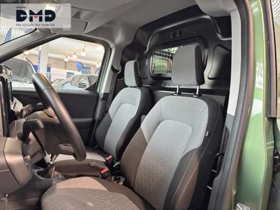 FORD Transit Courier auem_FSM517271_08_hd.jpg