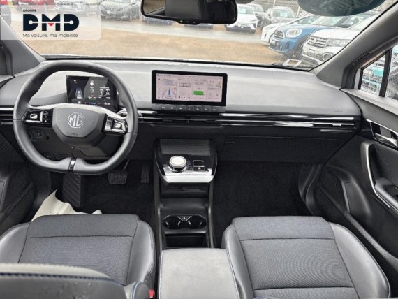 MG MOTOR MG4 auem_AE12751_11_hd.jpg