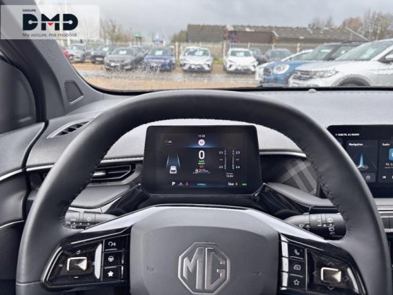 MG MOTOR MG3 auem_AE12754_11_hd.jpg