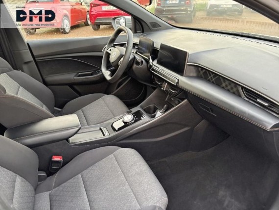 MG MOTOR MG3 auem_AE12757_09_hd.jpg