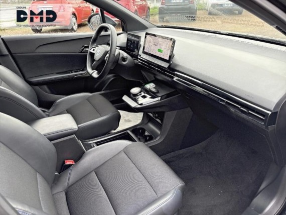 MG MOTOR MG4 auem_AE12756_09_hd.jpg