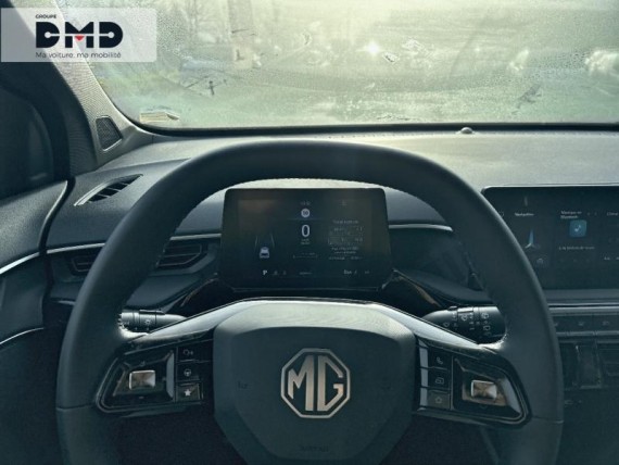 MG MOTOR MG3 auem_AE12753_11_hd.jpg