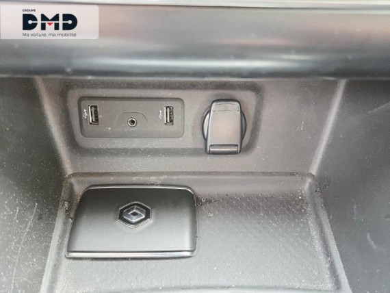 RENAULT Megane auem_FSM35929_18_hd.jpg