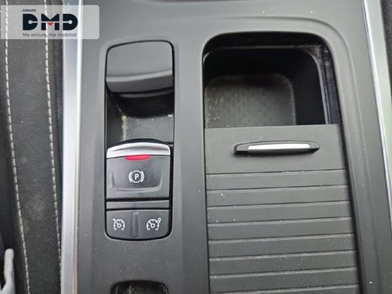 RENAULT Megane auem_FSM35929_19_hd.jpg