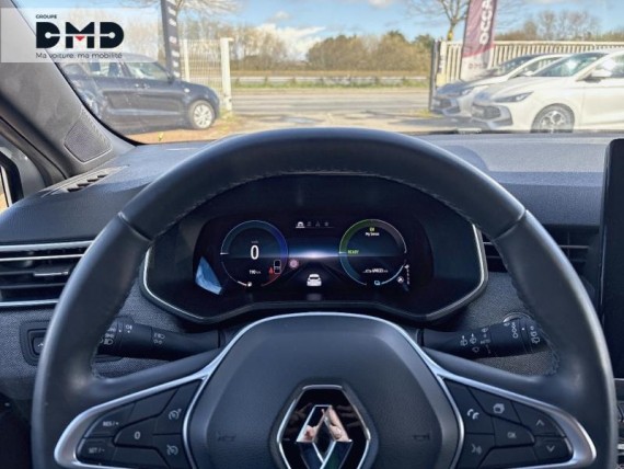 RENAULT Clio auem_PO44298973_12_hd.jpg