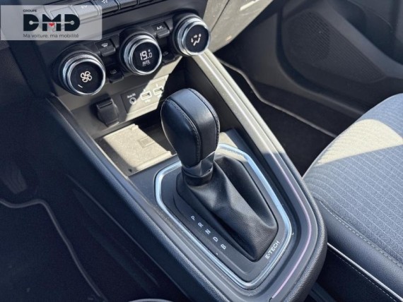 RENAULT Clio auem_PO44298973_16_hd.jpg