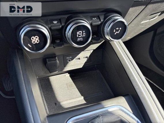 RENAULT Clio auem_PO44298973_17_hd.jpg