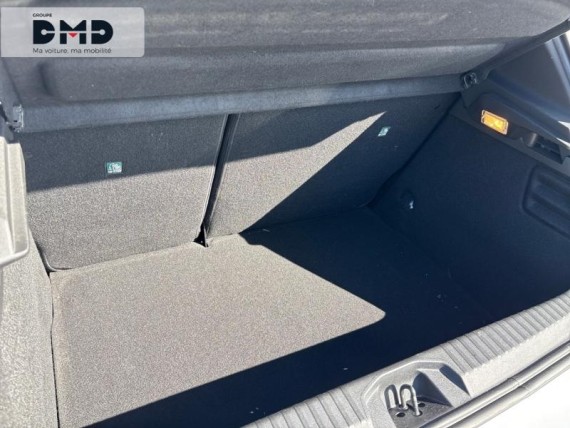 RENAULT Clio auem_PO44298973_19_hd.jpg