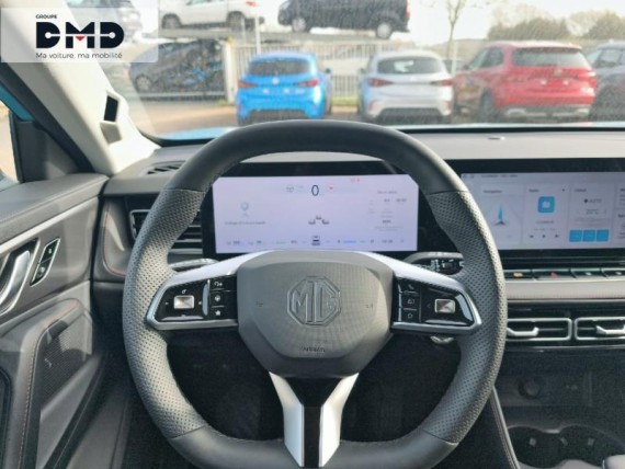 MG MOTOR EHS auem_ST44474715_07_hd.jpg