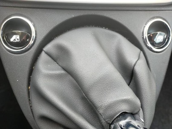 FIAT 500 auem_FR68190_17_hd.jpg
