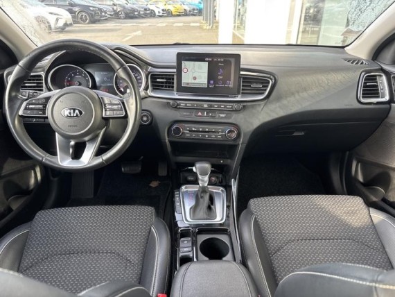 KIA Ceed auem_FSB2202896_05_hd.jpg