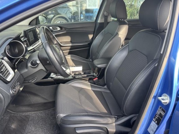 KIA Ceed auem_FSB2202896_09_hd.jpg