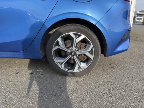 KIA Ceed auem_FSB2202896_13_hd.jpg