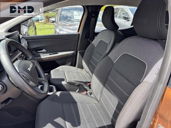 DACIA Sandero auem_AE12819_08_hd.jpg