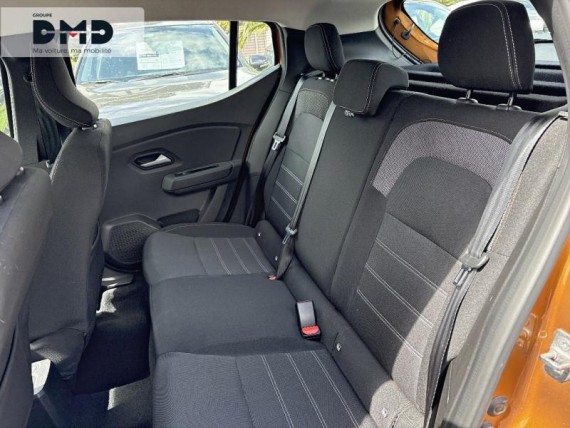 DACIA Sandero auem_AE12819_18_hd.jpg
