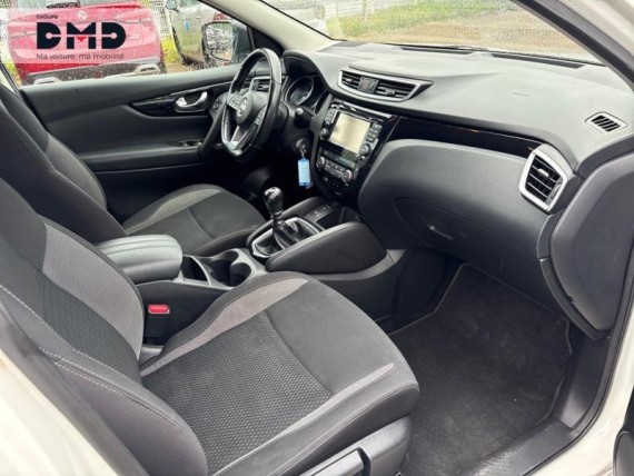 NISSAN Qashqai auem_AE12823_09_hd.jpg