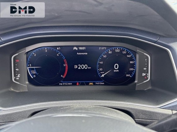VOLKSWAGEN T-Roc auem_PO44986465_11_hd.jpg