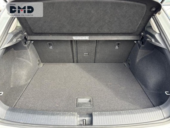 VOLKSWAGEN T-Roc auem_PO44986465_18_hd.jpg